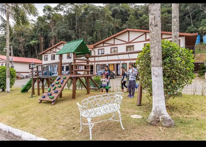 Studio Petropolis, Alameda Das Pedras